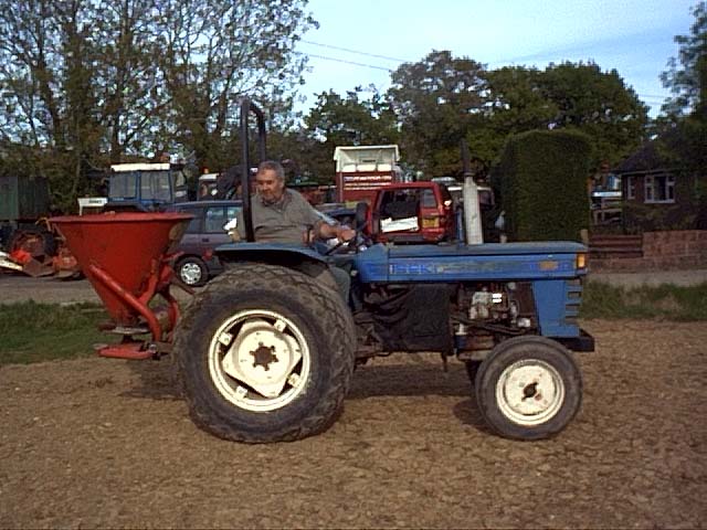 /photos/Iseki 3510 2.jpg